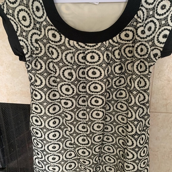 Tiana B. Dresses & Skirts - Tiana B. Black and‎ White Floral Dress